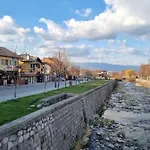 G-apartment, New Inn, 2-rooms Διαμέρισμα *